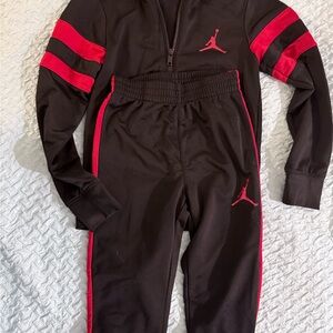 Jordan boys jogger set